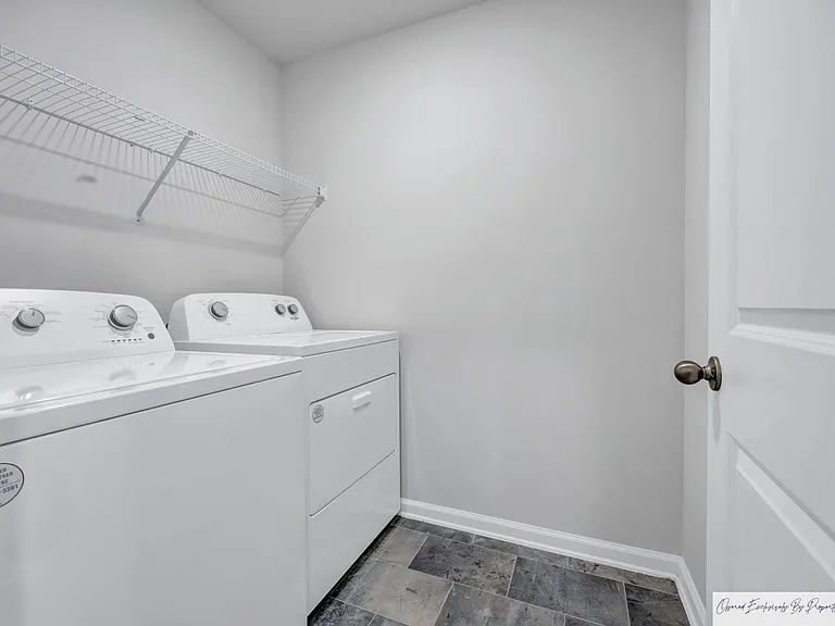 2128 Elmridge Rd — Photo 30