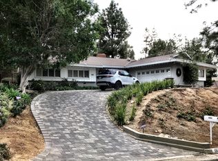 5640 Stardust Rd, La Canada Flintridge, CA 91011