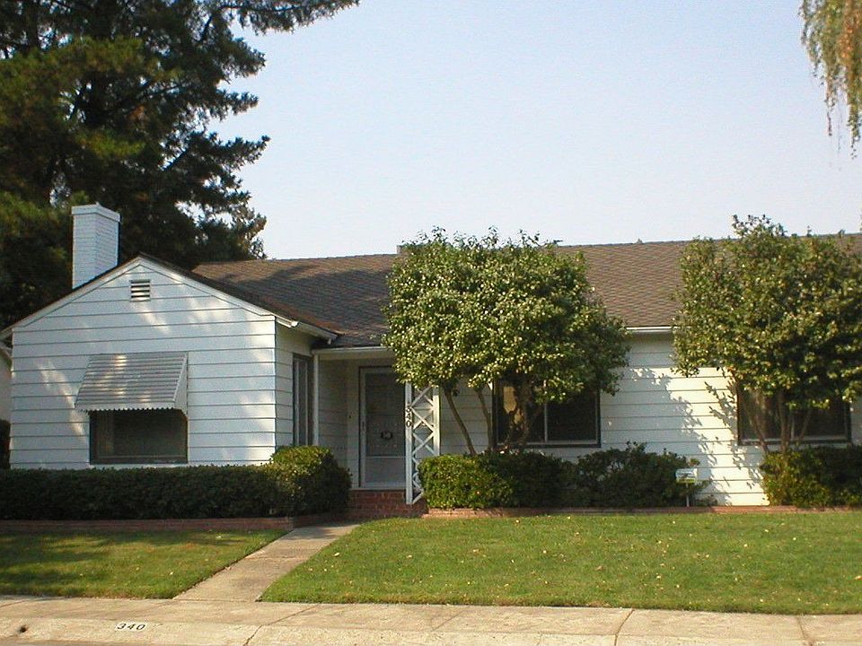 East Sacramento Charmer!