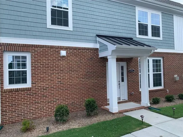 1001 Robinson Rd #1C, Suffolk, VA 23434