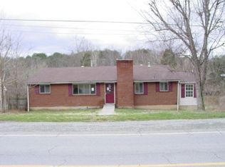 2920 Green Ridge Rd, Roanoke, VA 24019