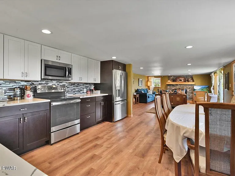 853D Spring Hill Rd — Photo 16