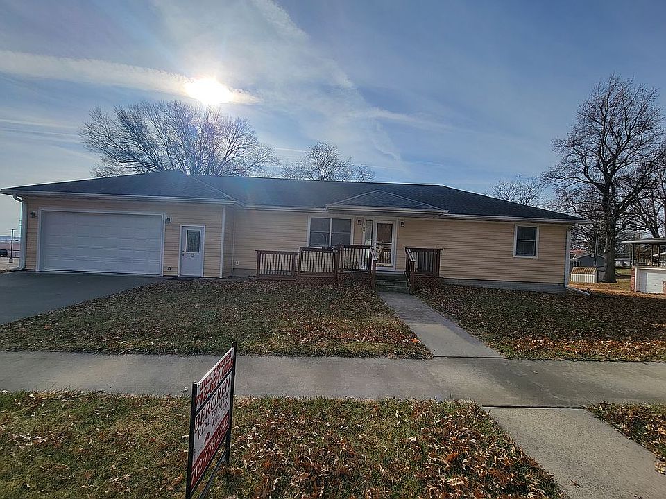 100 W Wells St, Clarinda, IA 51632 Zillow