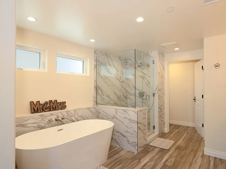 2129 Piru Ave — Photo 29