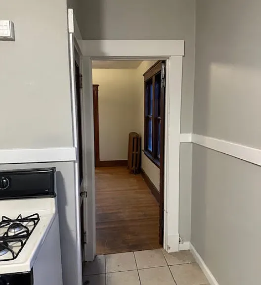 24 Grandview Ave #3 — Photo 1