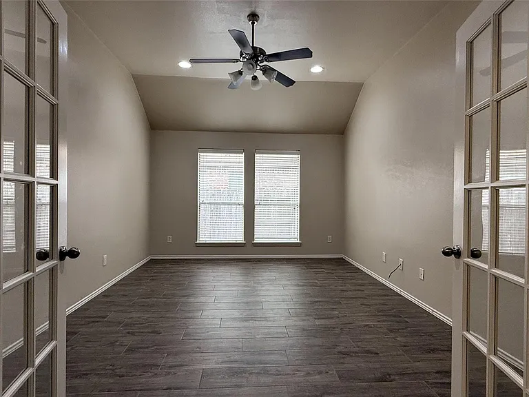 13615 Evening Wind Dr — Photo 9