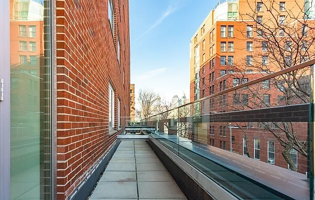 Rented by LL Real Estate Services | media 1