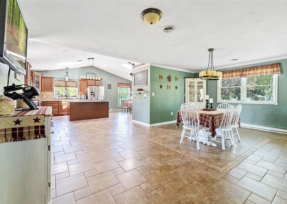 1363 Marshland Rd, Apalachin, NY 13732 Zillow