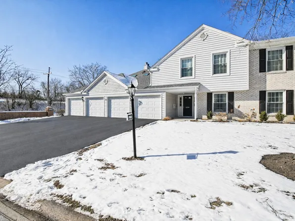 0N018 Windermere Rd #301, Winfield, IL 60190