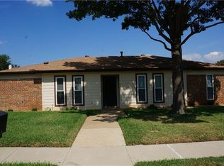 1307 Starling Ln, Lewisville, TX 75077
