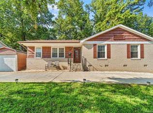 4463 Millbridge Dr, Charlotte, NC 28208
