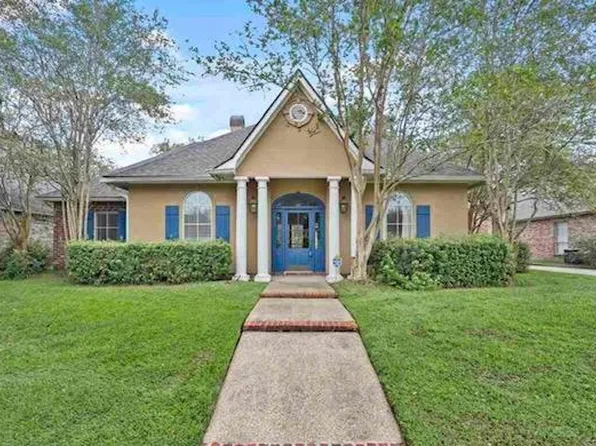 5931 Willow Glen Dr, Baton Rouge, LA 70809