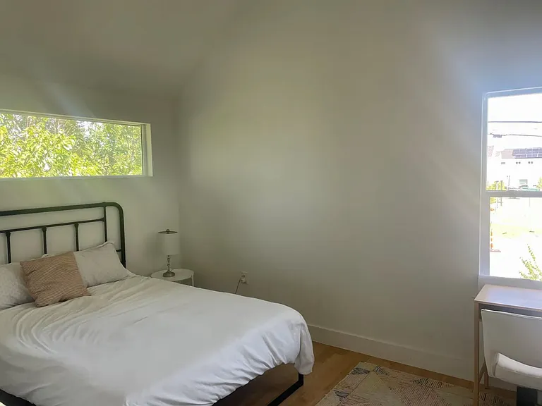 3409 Pennsylvania Ave — Photo 10