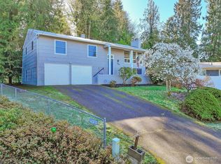 6215 Maple View Drive, Bremerton, WA