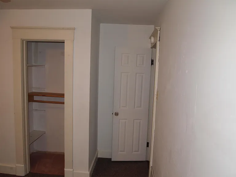 132 Union St — Photo 14