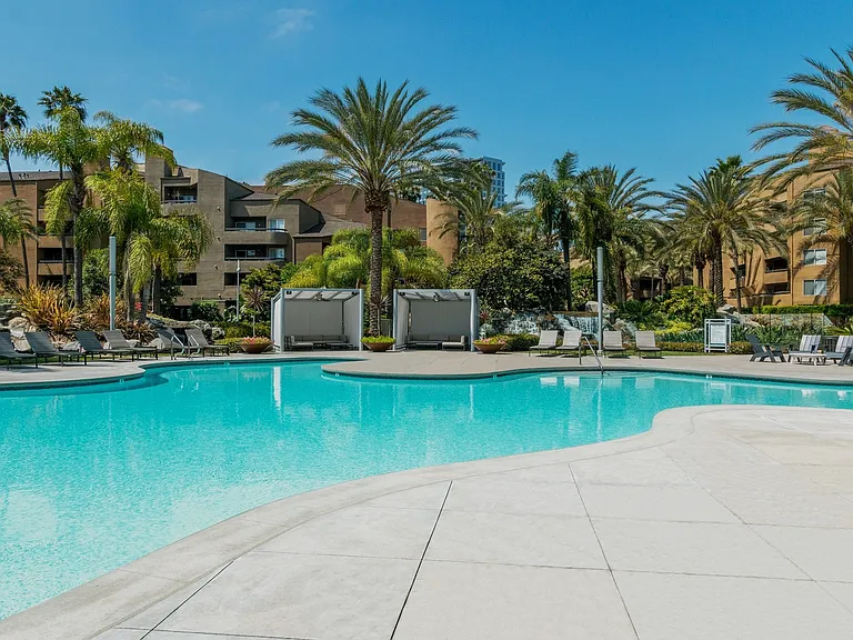 Relax on our poolside Wi-Fi lounge with semi-private cabanas and MP3 docks