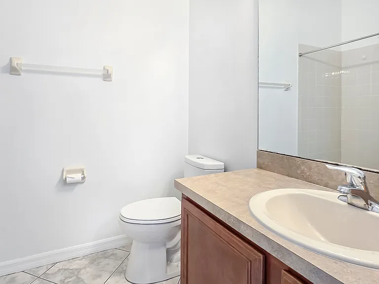 408 Eagle Dr — Photo 9