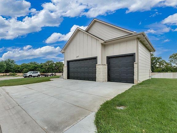 4th image of 12025 W Cornelison Ct