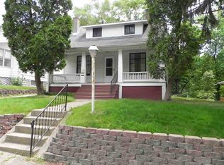 1180 22nd St, Moline, IL 61265