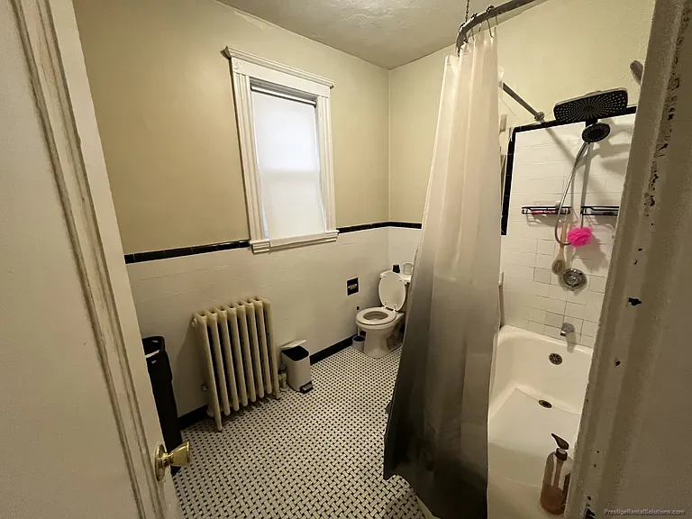 1138 River St #2 — Photo 15