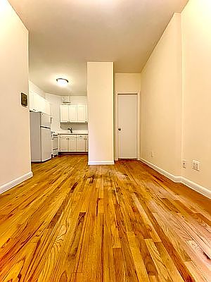 3rd image of 506 E 82nd St APT 26