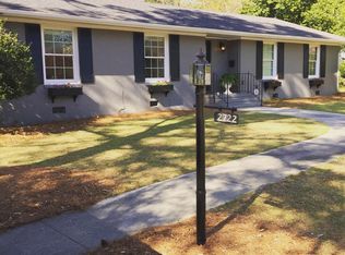 2722 Mirror Lake Dr, Fayetteville, NC 28303