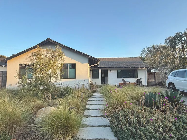 5087 Del Monaco Dr — Photo 1