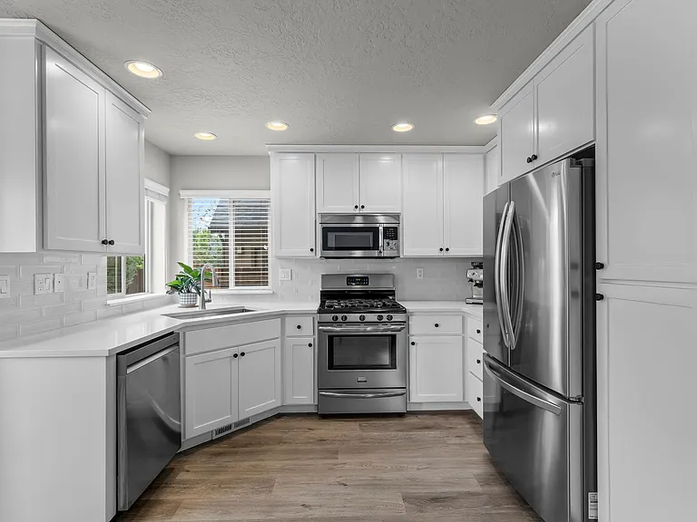 60999 Grand Targhee Dr — Photo 13