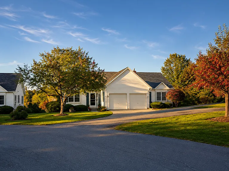 Quiet neighborhood in convenient location.