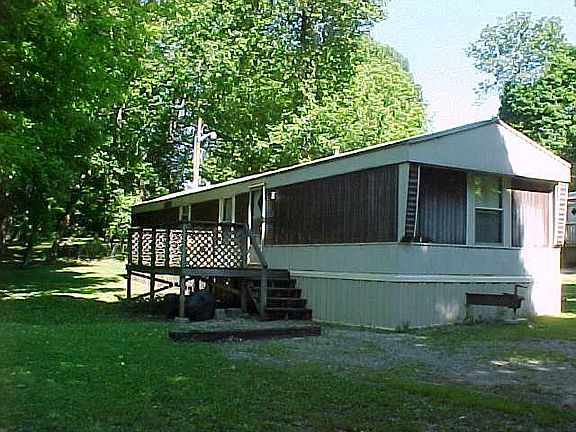 4th image of 1961 Batts Ln