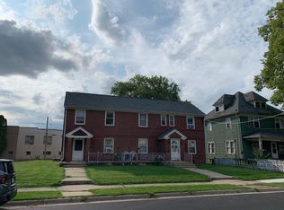 1003 6th Ave APT 2A, Sterling, IL 61081