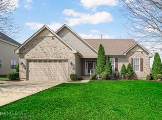 227 Caledonian Ave, Sugar Grove, IL 60554