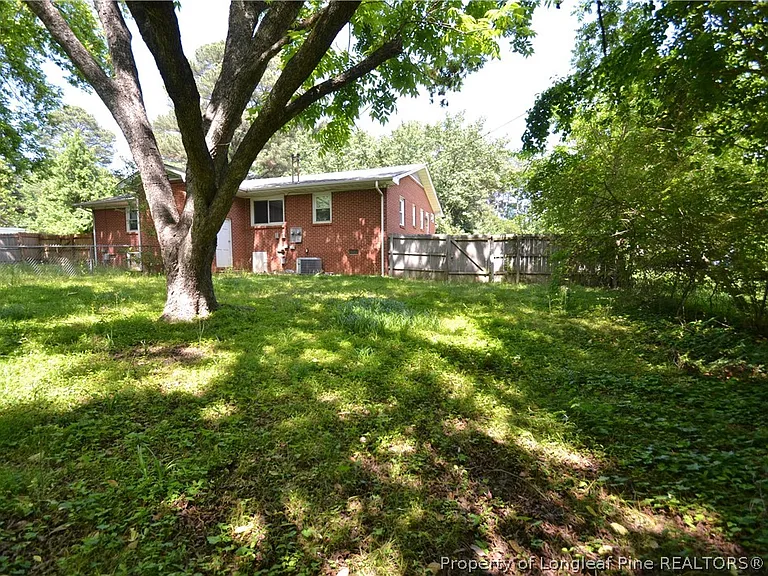 5131 Lundy Dr — Photo 25