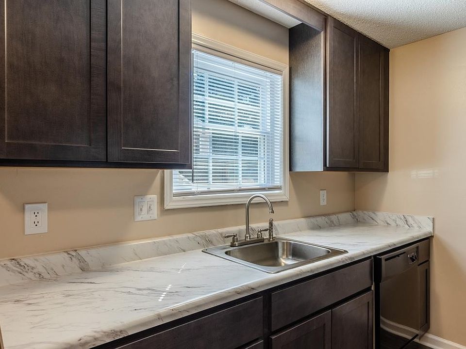 Holly Leaf Apartments 2205 Woodleaf Rd Salisbury NC Zillow