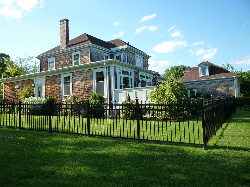 1460 Gardners Neck Rd, Swansea, MA 02777 Zillow