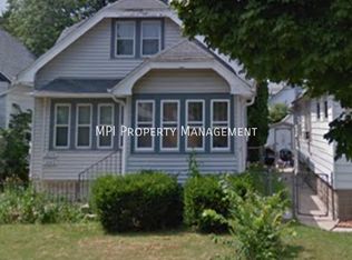 2055 S 68th St, Milwaukee, WI 53219