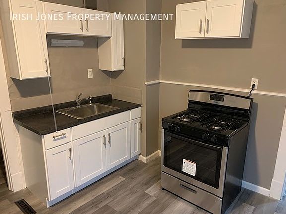 3rd image of 308 Northumberland Ave