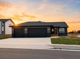 628 Bull Run Dr, Box Elder, SD 57719