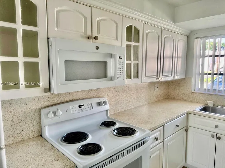 7348 SW 82nd St #C118 — Photo 12