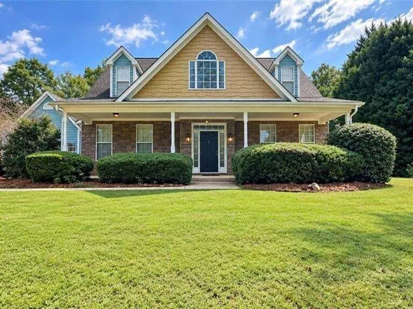 85 Rock Mill Trl, Senoia, GA 30276