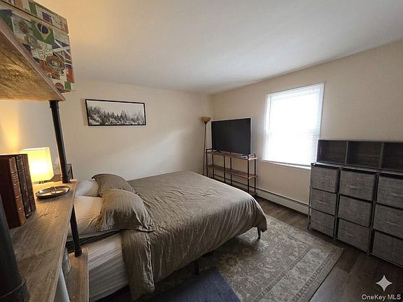 4th image of 635 South St #4