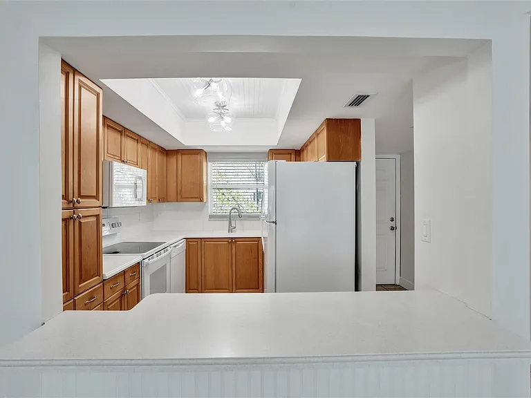 1750 S Ocean Blvd #306E — Photo 7