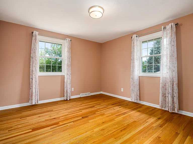 5824 N Imperial Dr — Photo 29