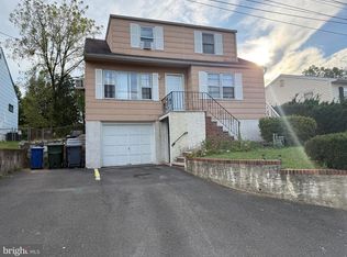 2814 Old Welsh Rd, Willow Grove, PA 19090
