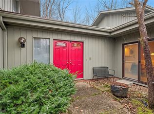 613-2 Fairington Oval, Aurora, OH 44202