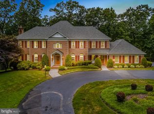 15430 Avery Rd, Rockville, MD 20855