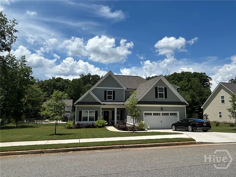 205 Solihull Ln — Photo 2