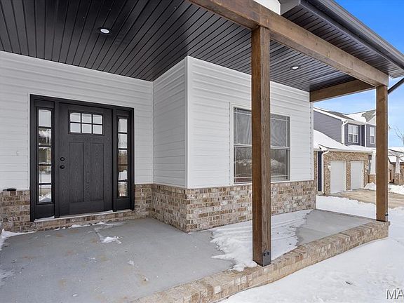 2nd image of 908 Half Moon Ln