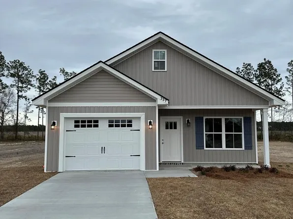 337 Longleaf Ln, Jesup, GA 31545