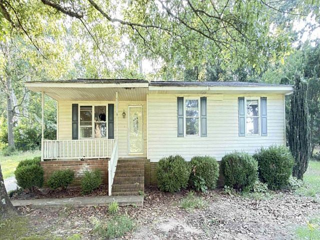1st image of 516 Murph Rd